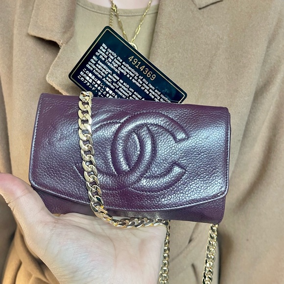 Authentic Chanel caviar leather small wallet 4914369 (HK103) - Picture 1 of 14